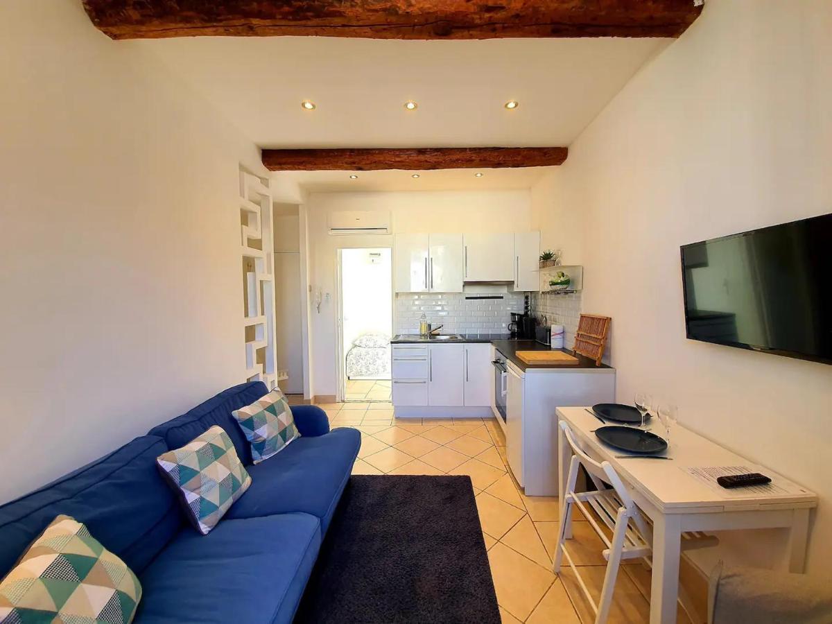 Freshly Tastefully Renovated Apartments In Heart Of Old Antibes Kültér fotó