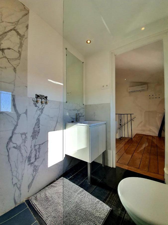 Freshly Tastefully Renovated Apartments In Heart Of Old Antibes Kültér fotó